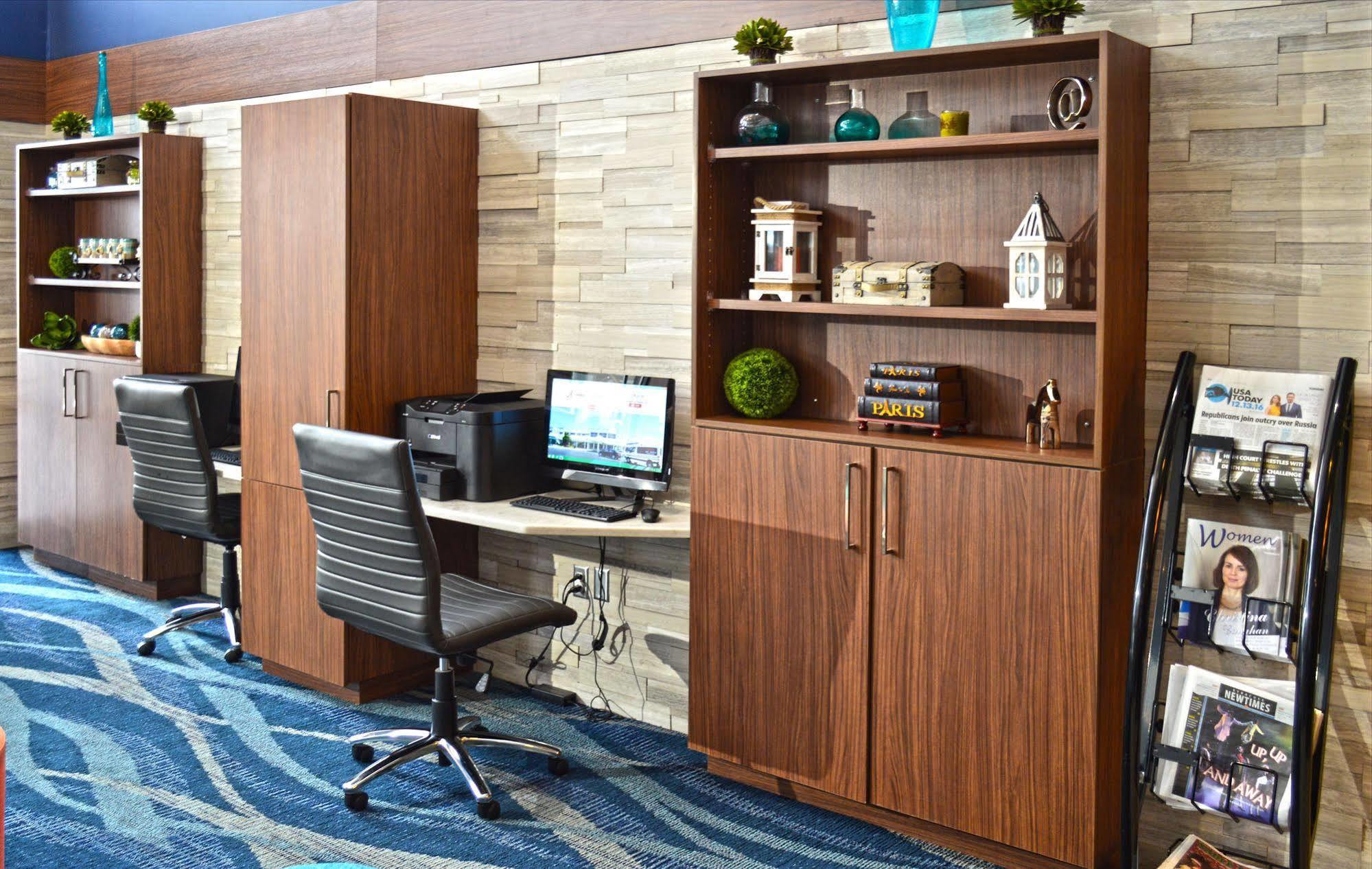 Holiday Inn & Suites Syracuse Airport - Liverpool By Ihg Exteriör bild