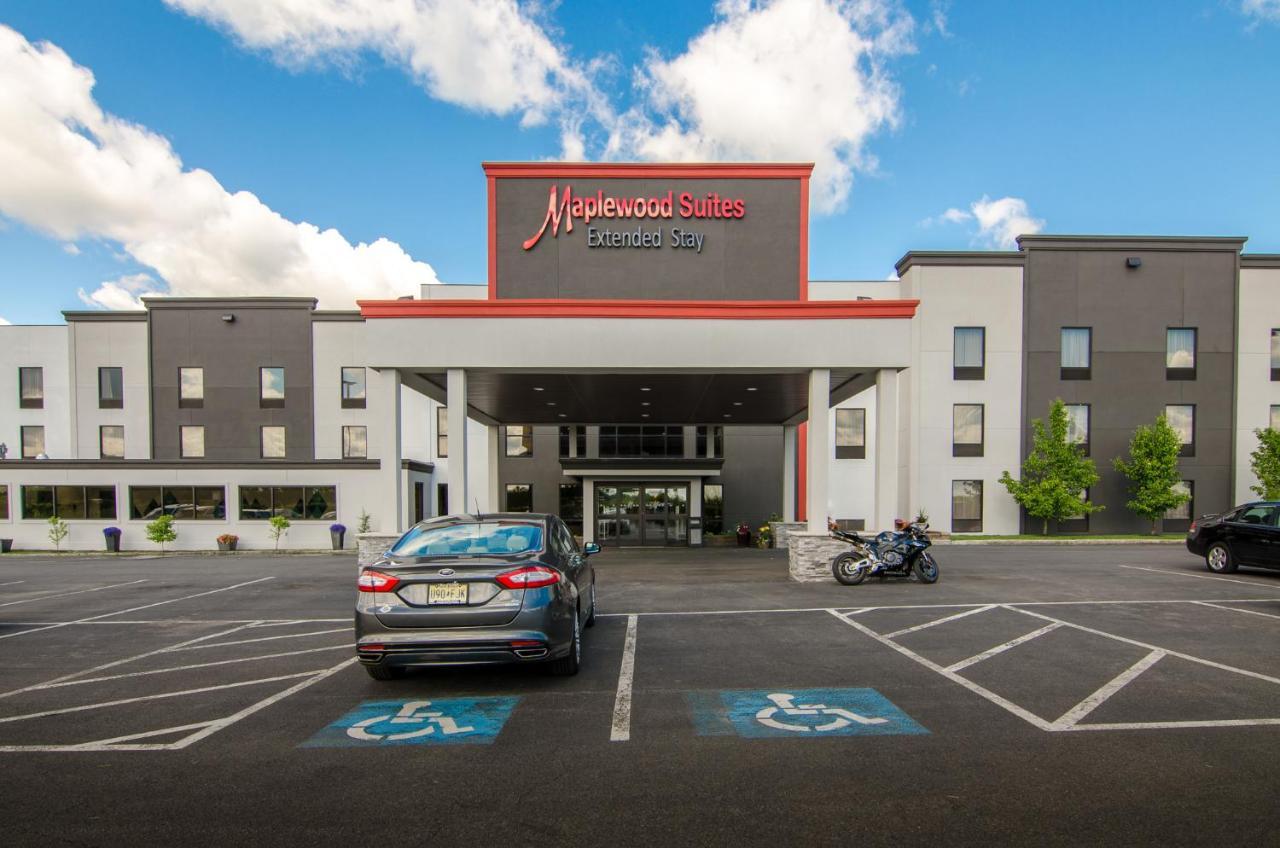 Holiday Inn & Suites Syracuse Airport - Liverpool, An Ihg Hotel Exteriör bild