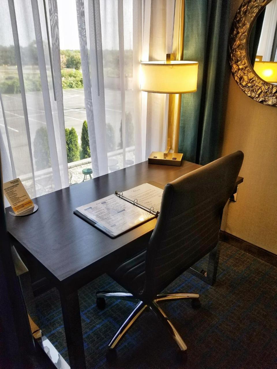 Holiday Inn & Suites Syracuse Airport - Liverpool By Ihg Exteriör bild